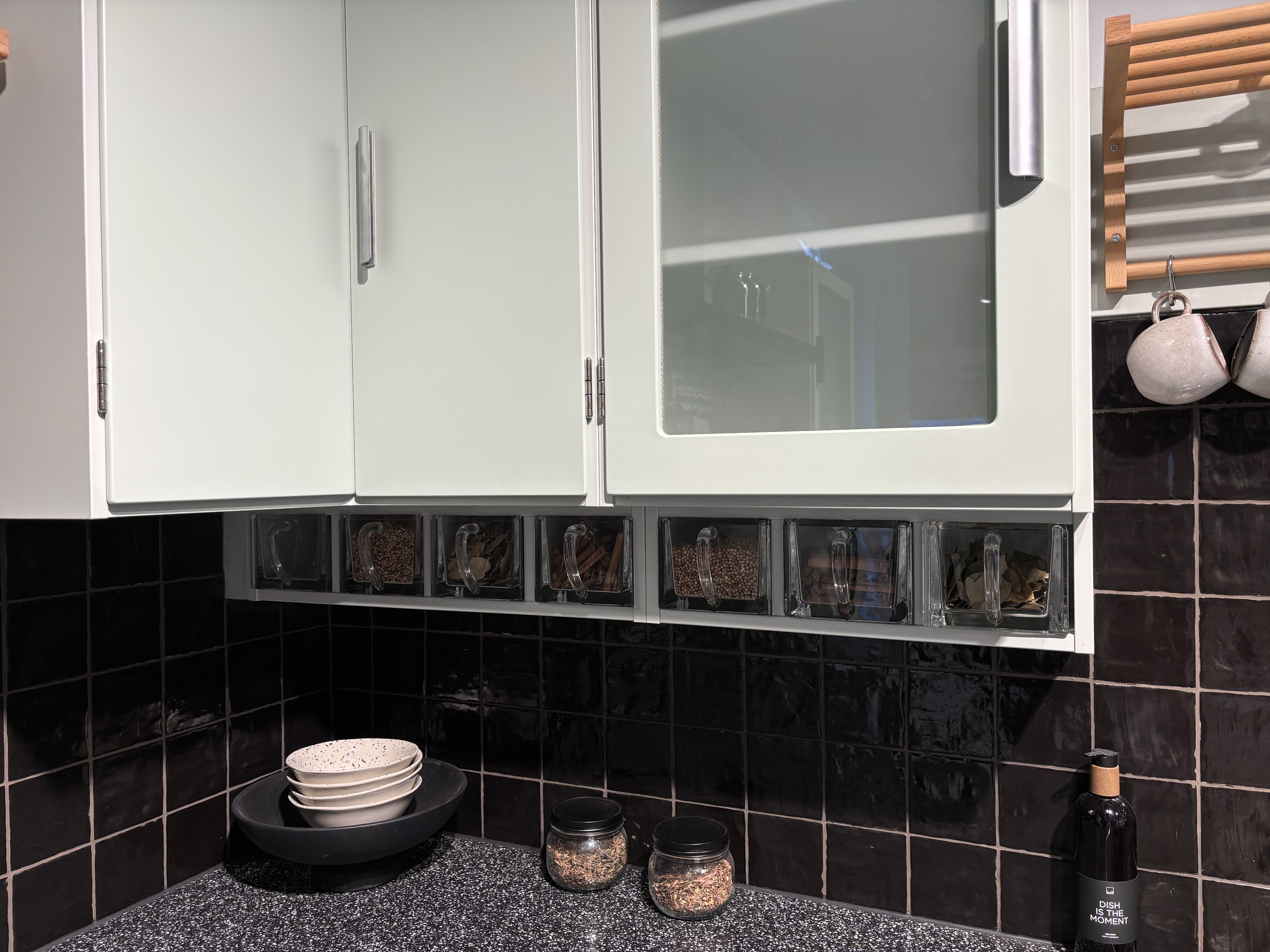 kleine keuken inrichten extra opslagruimte