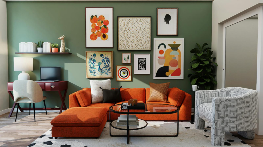 interieur met oranje bank en groene muur