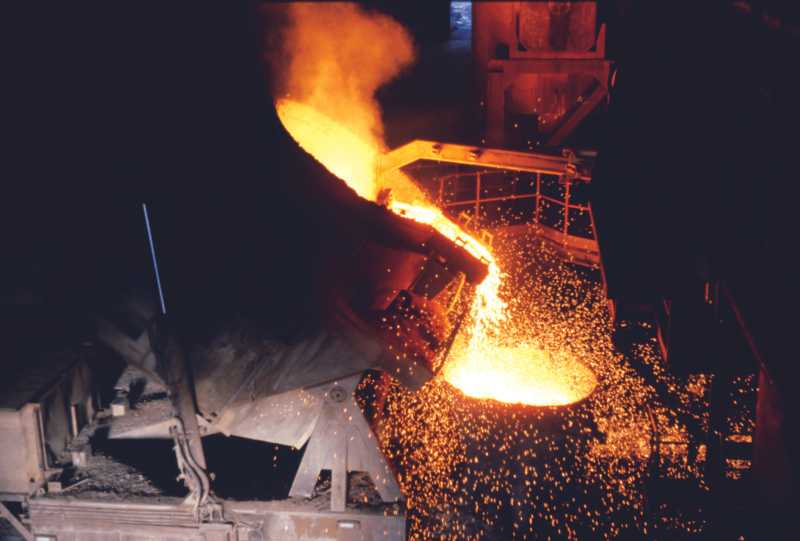 Ovako combine the use of scrap metal and a green energy mix to reduce the carbon footprint of their steel products