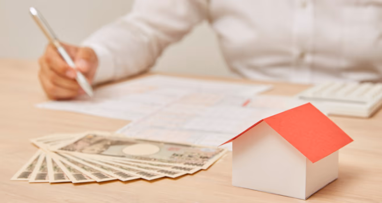 A $100K mortgage payment is shown with estimated costs for principal, interest, taxes, insurance, and PMI, broken down monthly.
