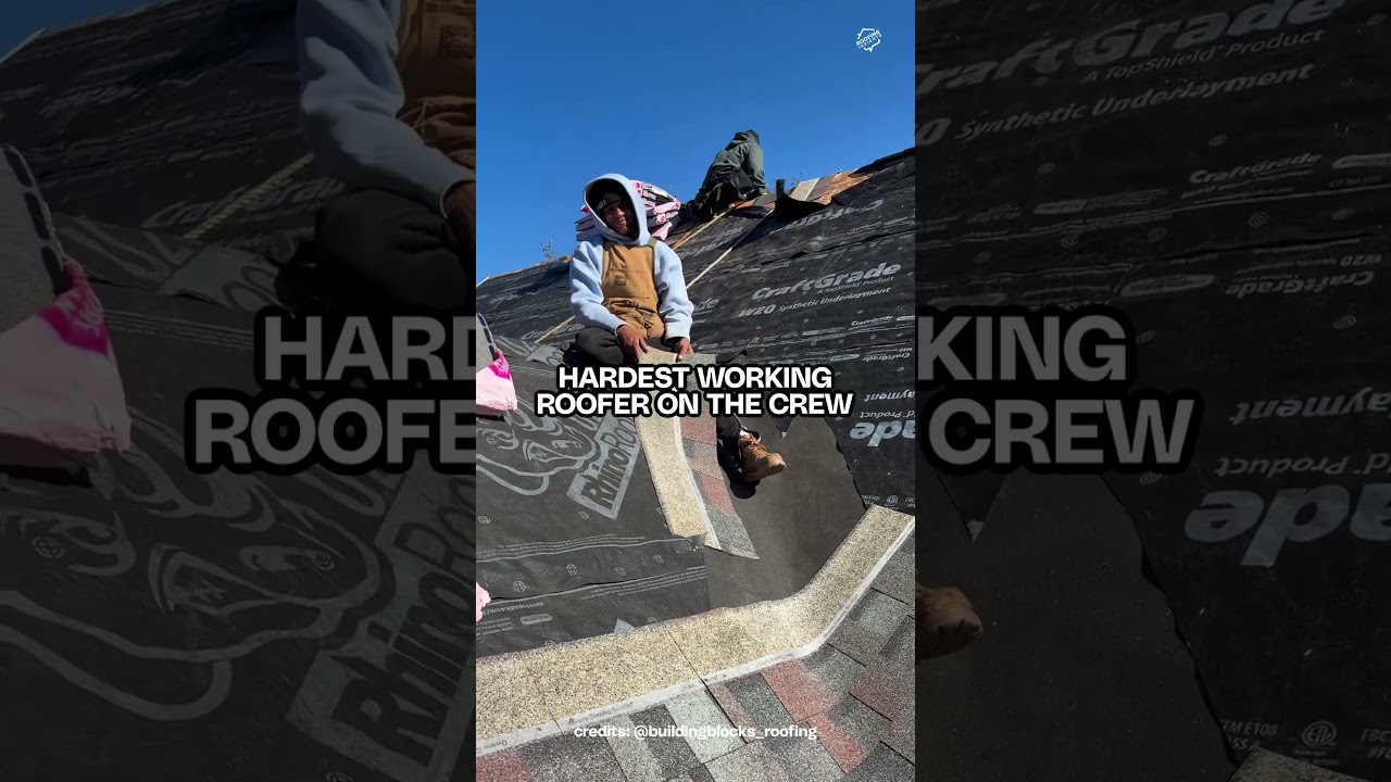 😴🏡🔨😂 #roofers #roofinglife