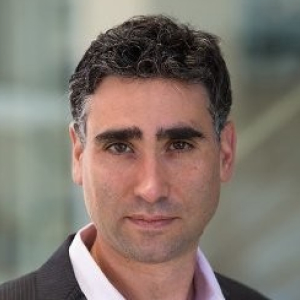 Martin Casado headshot