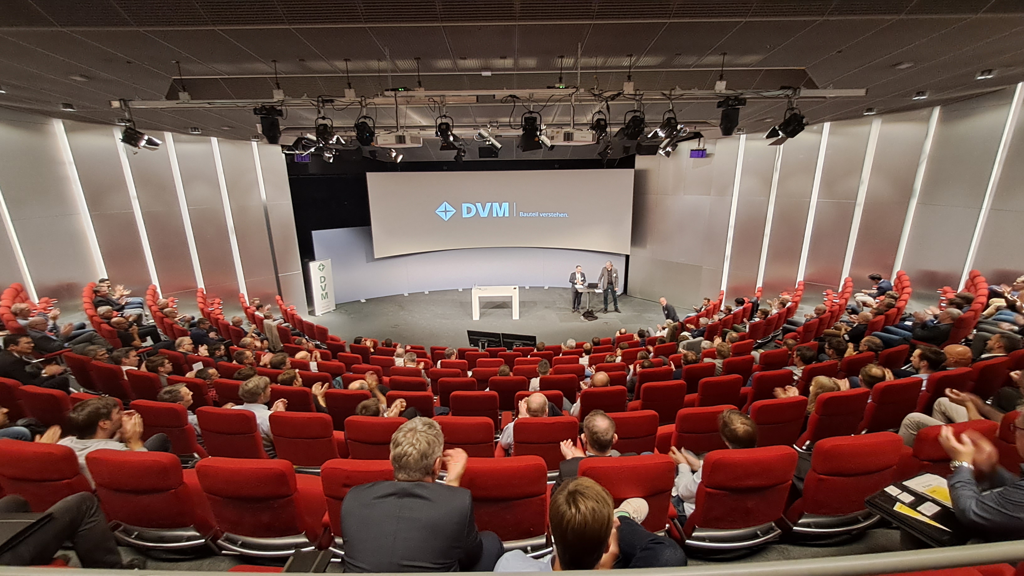DVM Deutscher Verband für Materialforschung und-prüfung e.V. Großer Veranstaltungssaal