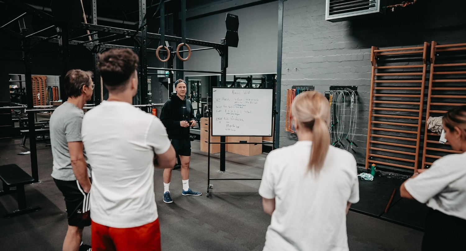 Functional Training vs. Klassisches Fitnessstudio – was passt besser zu dir?