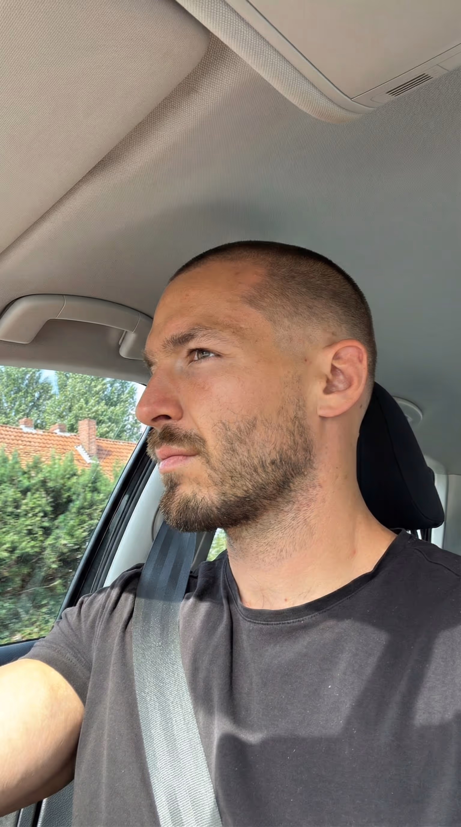 Founder Memo: Warum EMS-Studios falsche Versprechen verkaufen – und was das mit der ganzen Fitnessbranche macht