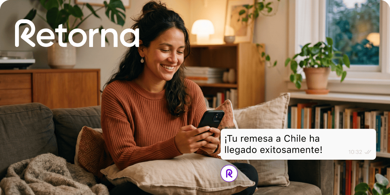 Una persona satisfecha porque su envío de dinero a Chile ha sido realizado con éxito