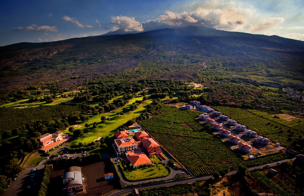 Mount Etna & Taormina, Sicily Coaching Golf Holiday with Mario Luca 