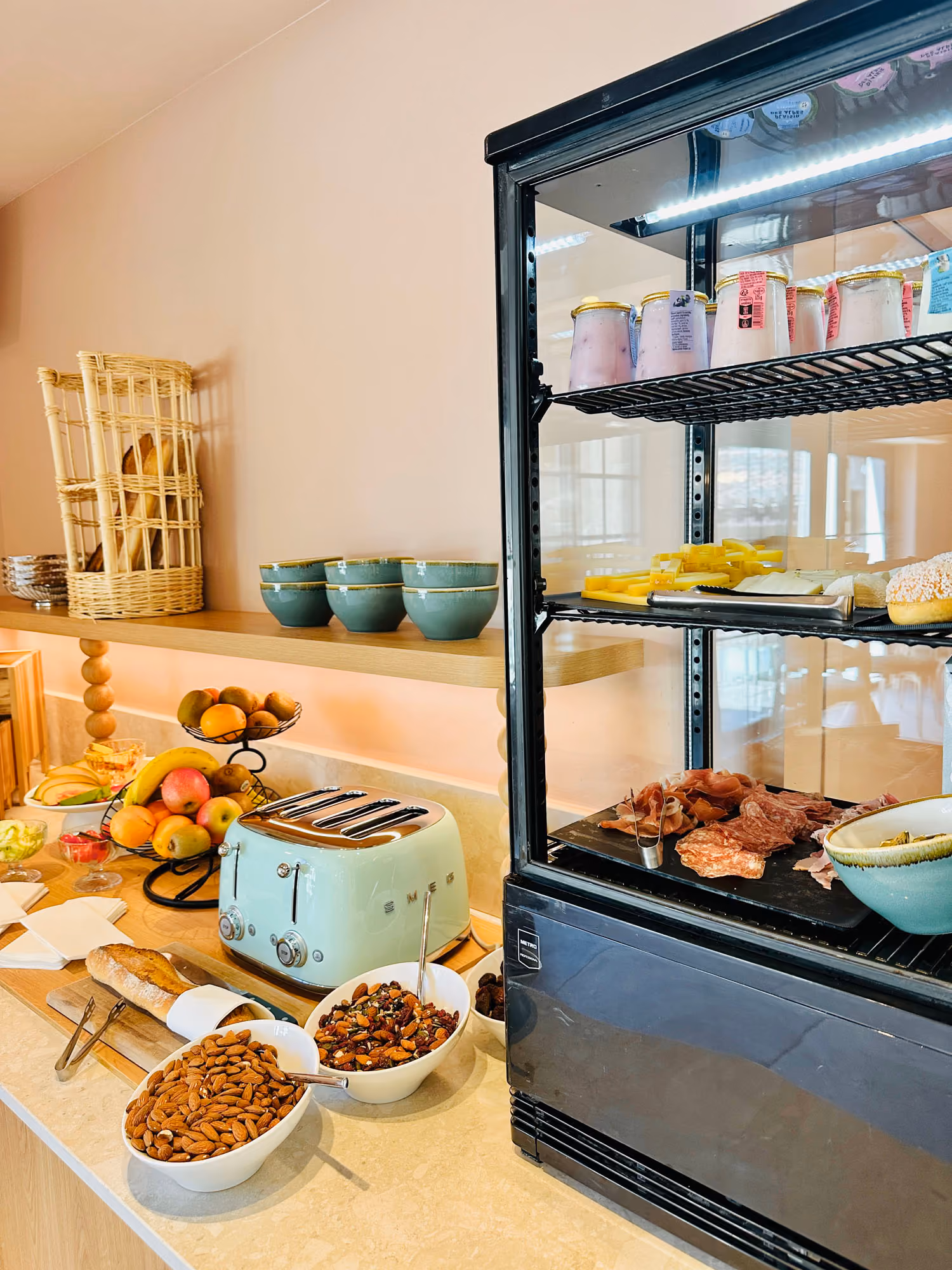 hotel-capucines-saint-tropez-petit-dejeuner_2
