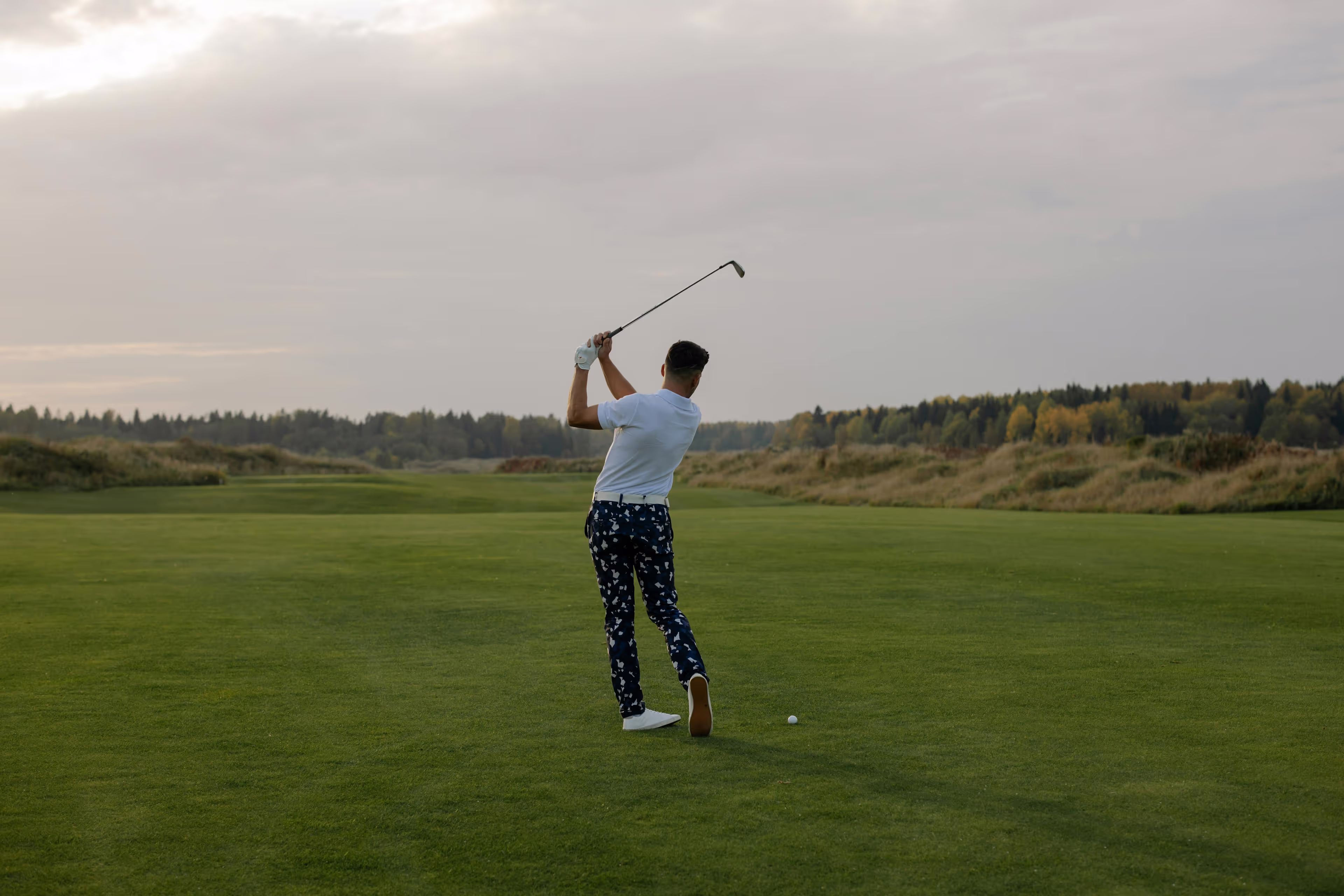 Golfer on the pitch