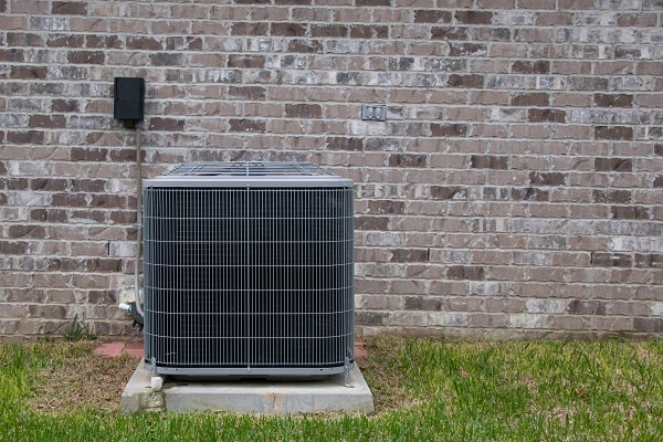 Energy-efficient heating and cooling for a residential home