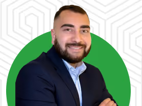 Baraca Capital advisor available to answer your questions.