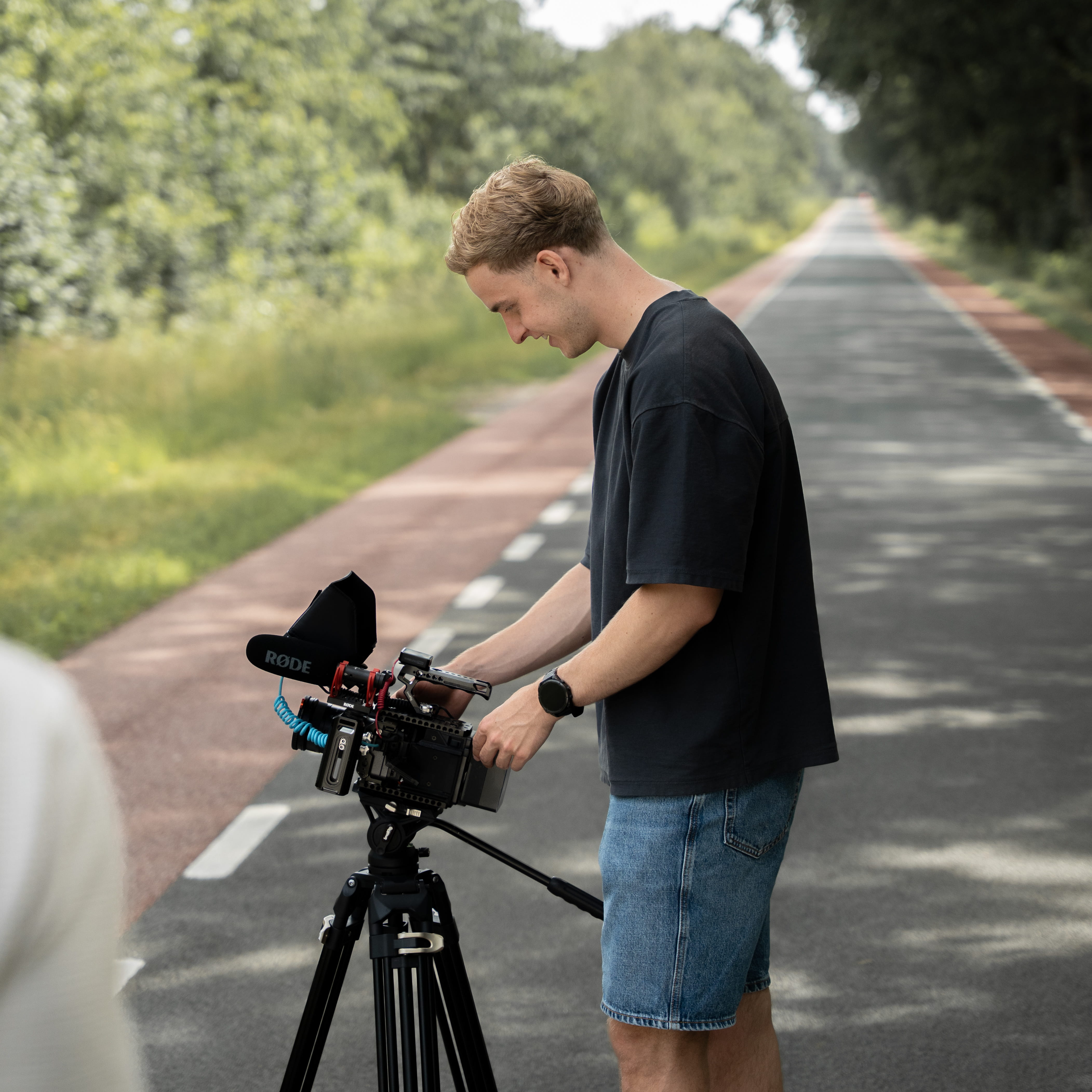 Tom Kleeven filming