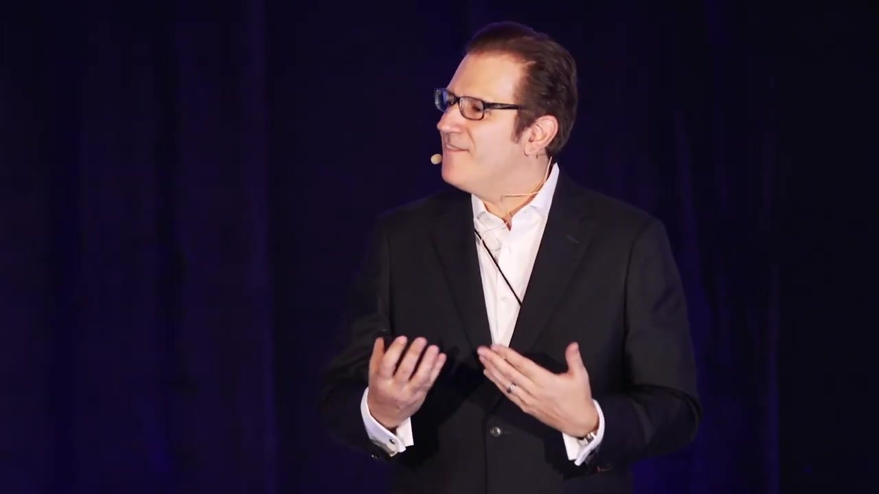 Glenn Llopis speaking, 2019 LAOP Summit