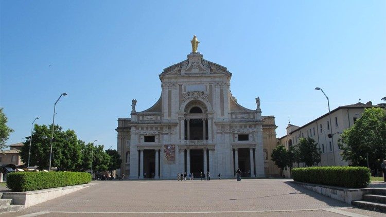 O adro da Basílica de Santa Maria dos Anjosi, onde o Papa presidirá a missa no dia 6 de agosto
