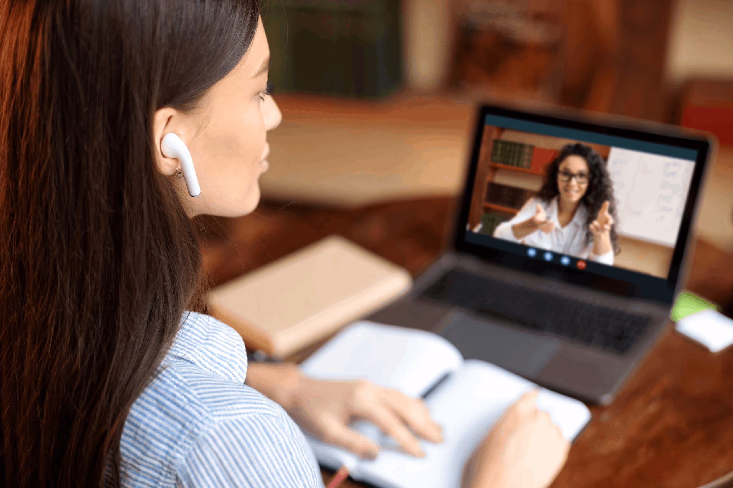 The Evolution of Chiropractic Education: Embracing Online Learning for Today’s Chiropractors