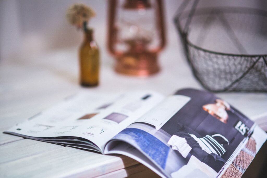 magazine-791046_1920