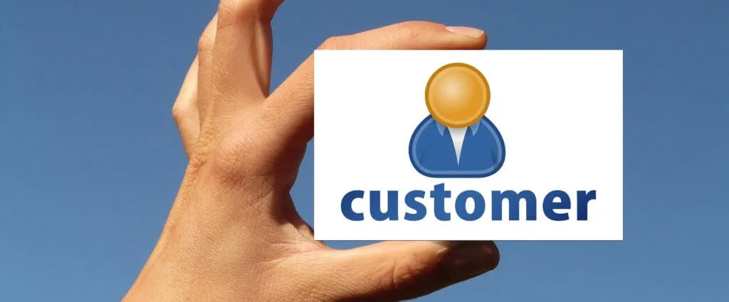customer-1251735_1920