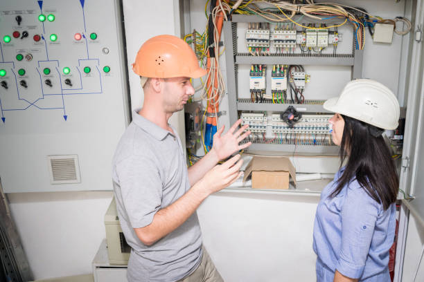 7 Mistakes When You Hire Maintenance Electricians
