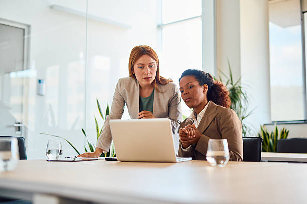 How to Build a Seasonal Talent Pool Strategy