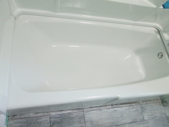 Bathroom Tub Refinishing in Woodbury, NY
