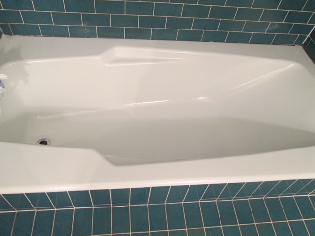 Bathtub Reglazing Services in Woodbury, NY