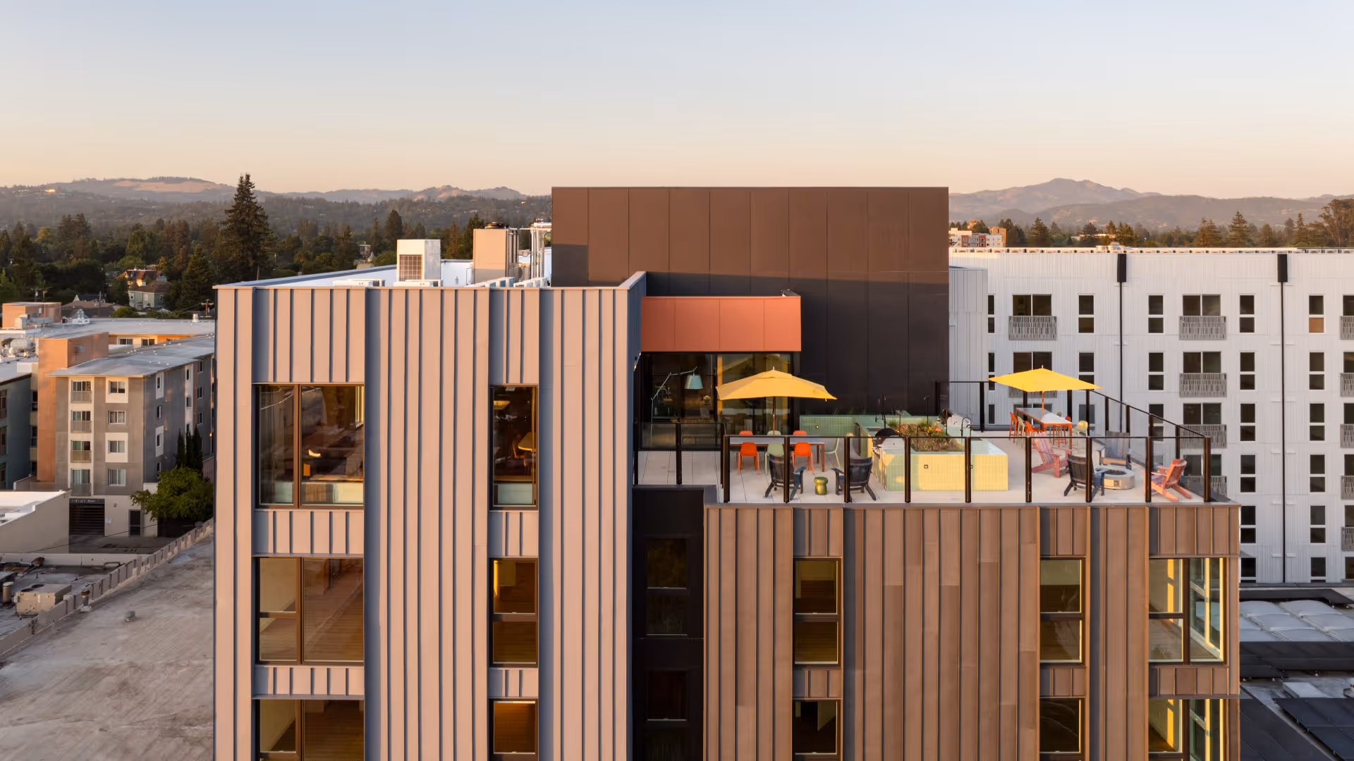 Birdseye view photo of Sky Lounge Terrace at Felix Apartments