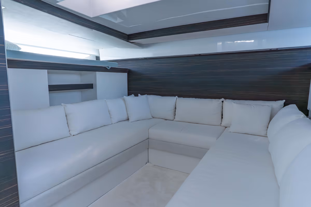 Interior lounge seating area of the Fiart Seawalker 39, cozy and perfect for relaxation.