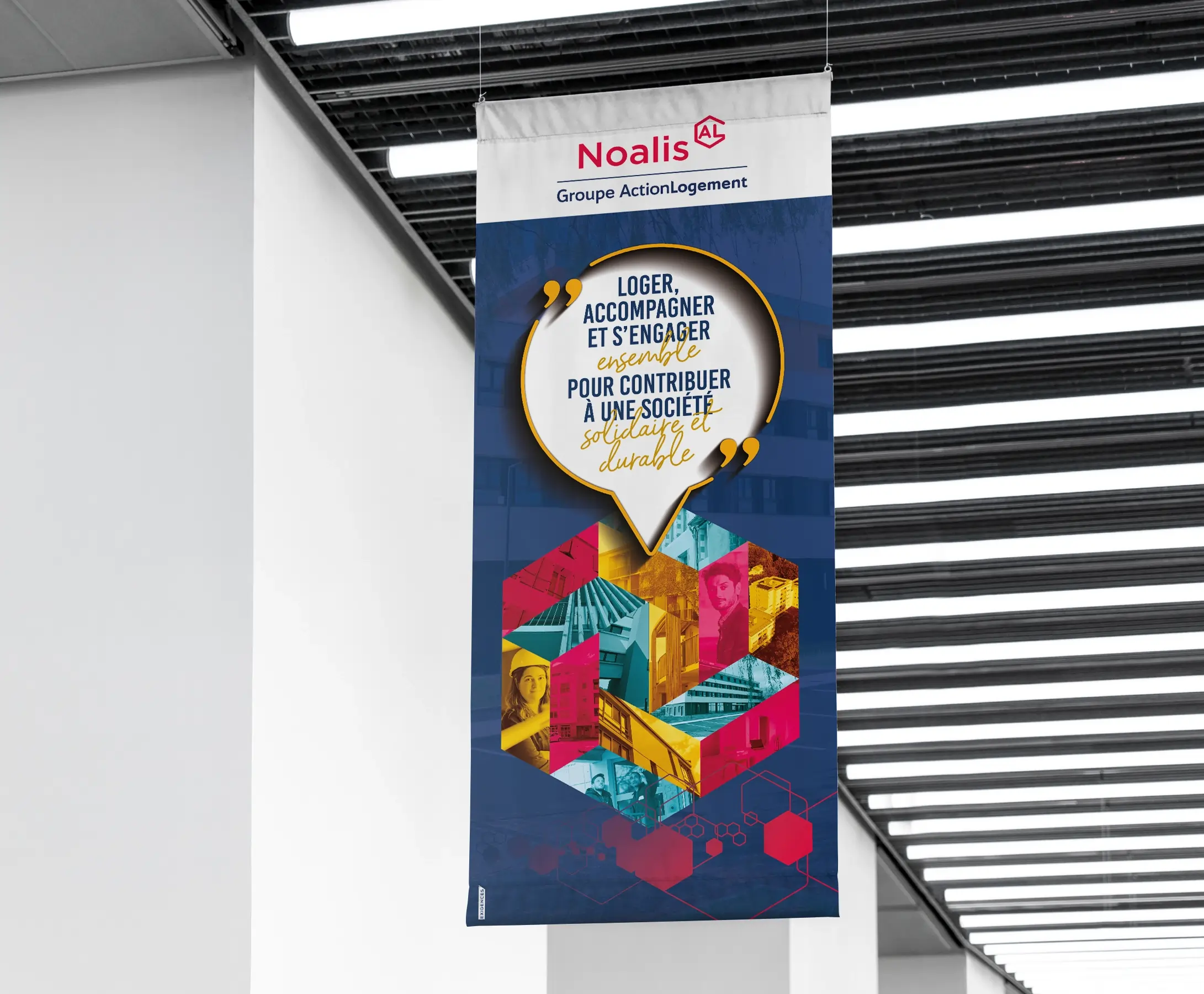 Kakemono aux couleurs de Noalis, stratégie de communication par l'agence EXI PUB."