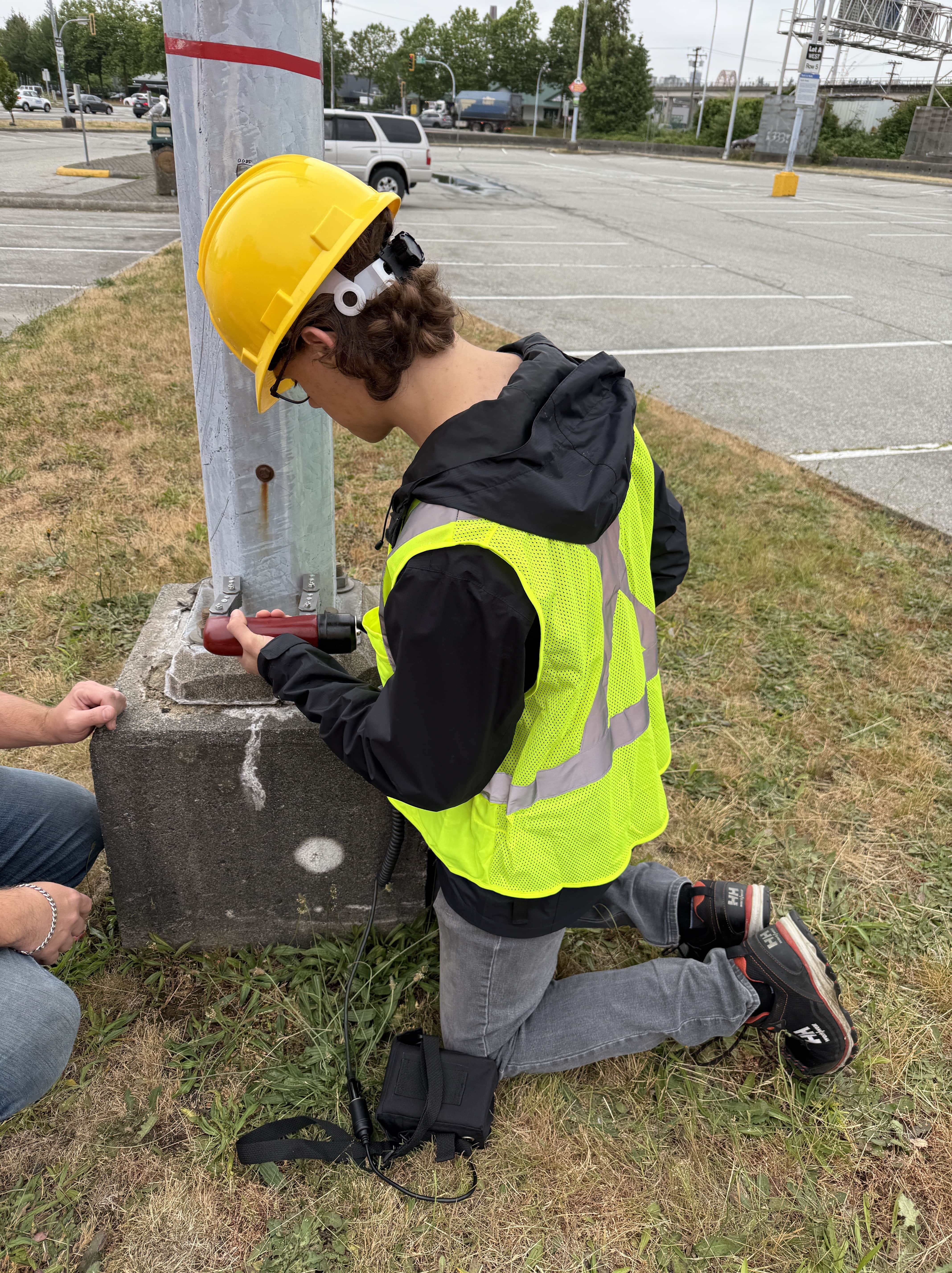 Handhole access review for corrosion and fit-up.