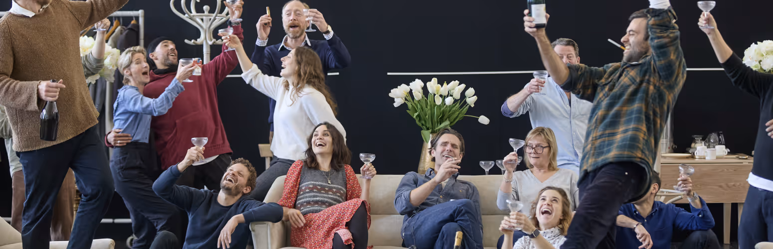 Rehearsal images released for The Motive and The Cue