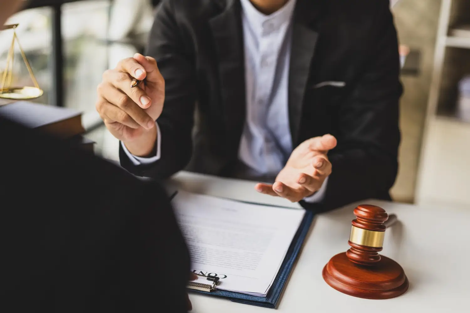 Do I Need a Criminal Defence Lawyer Before Court?
