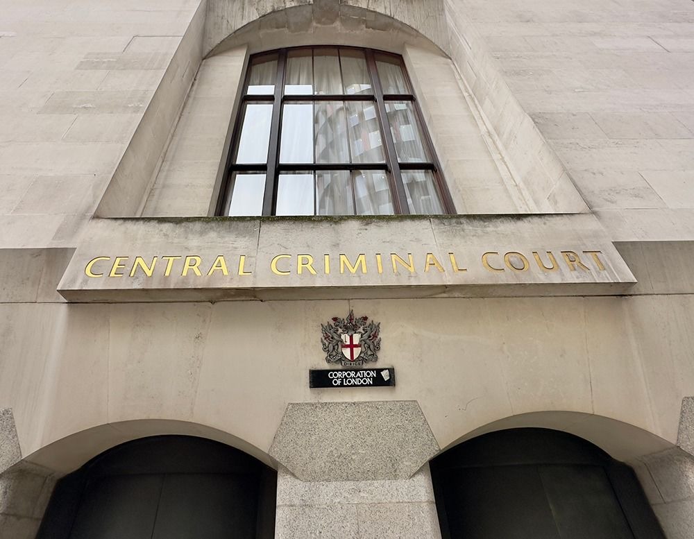 defence statement criminal trial uk