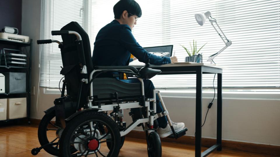 Firing an employee on Long-Term Disability (LTD) remains a high-risk legal violation in Ontario. Employers often wrongly claim "frustration of contract," but the duty to accommodate remains the gold standard.