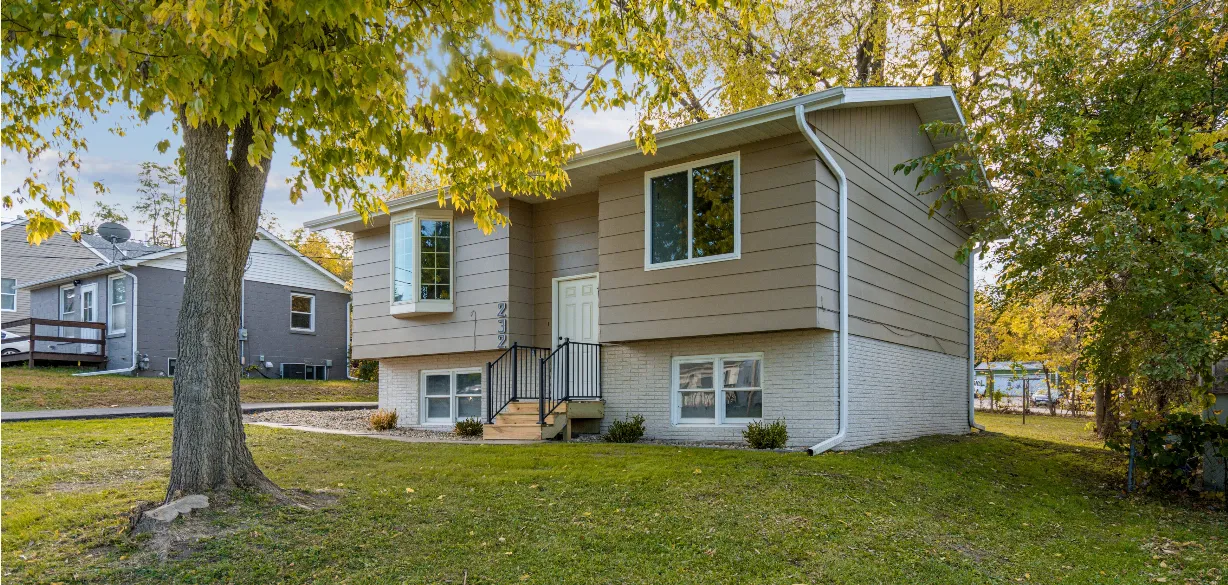 Split-level Iowa home in autumn