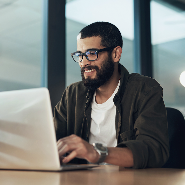 Hire a remote Frontend Developer through Marco