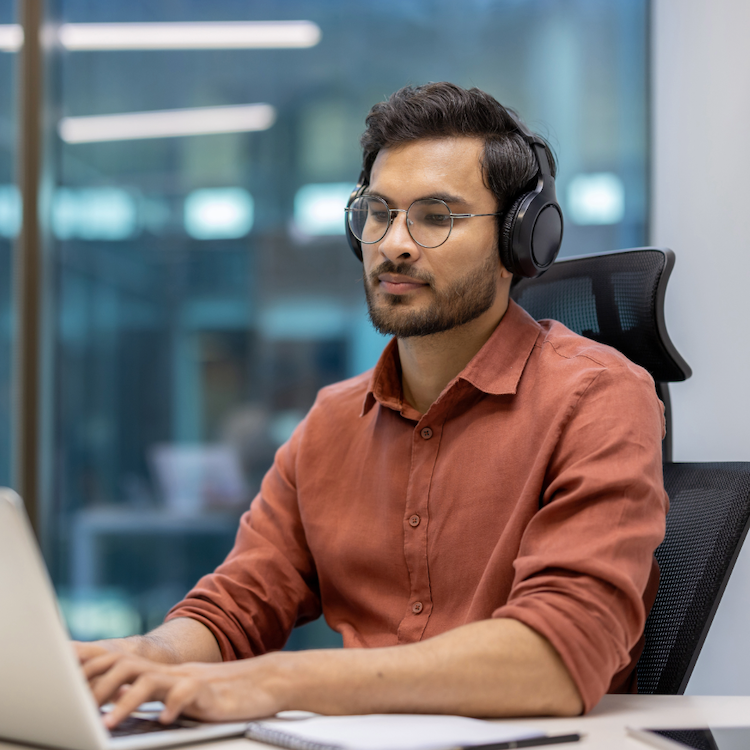 Hire a remote Machine Learning Engineer through Marco