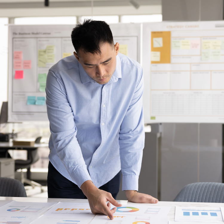 Hire a remote Sales Operations Analyst through Marco