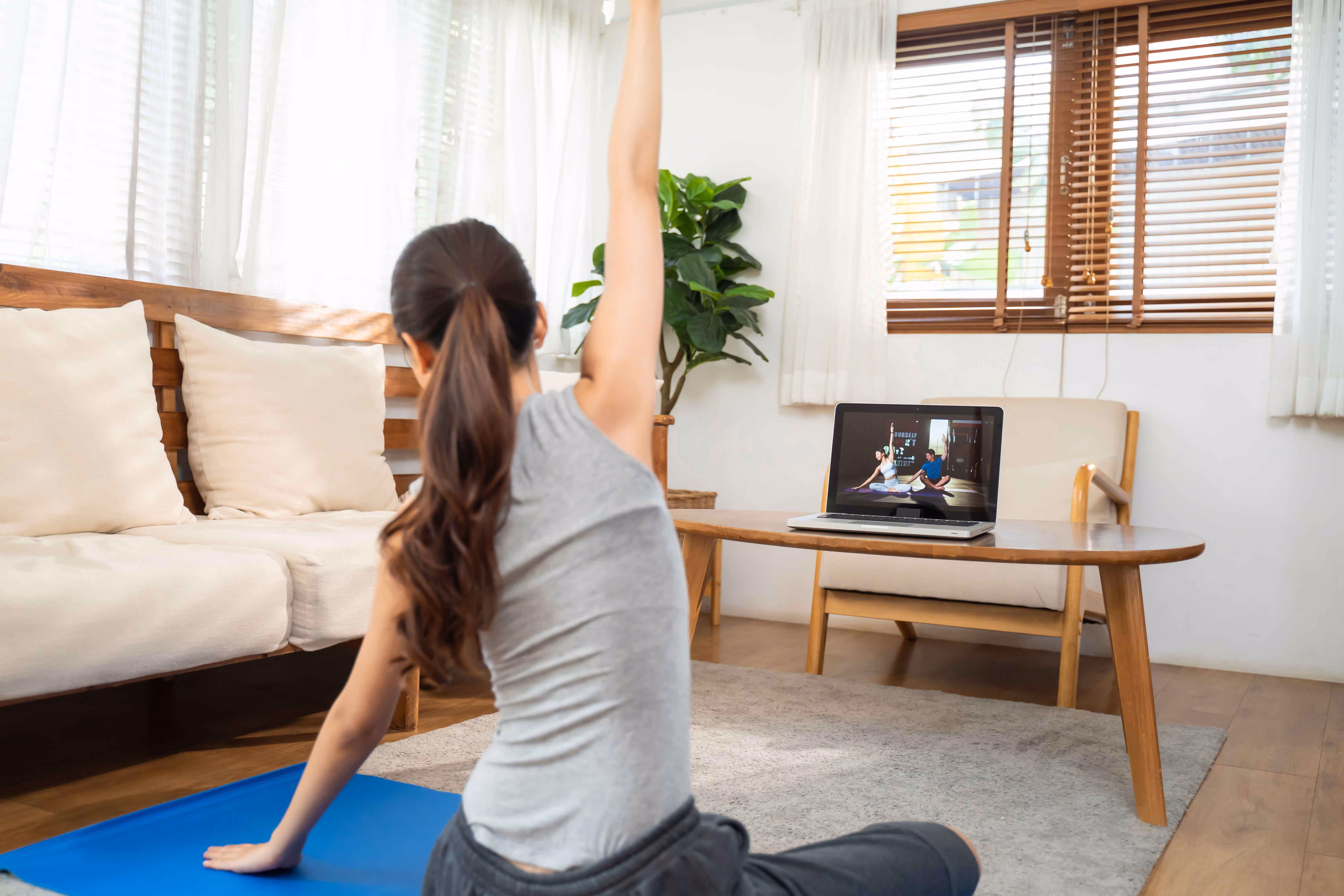 Holmes Place – Online Workout