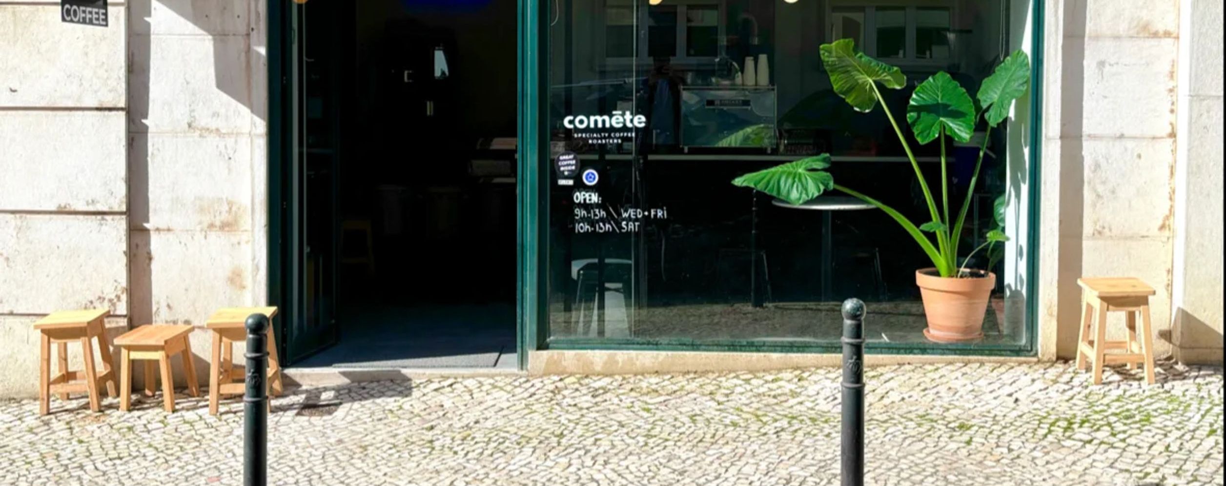 Comēte Coffee Roasters