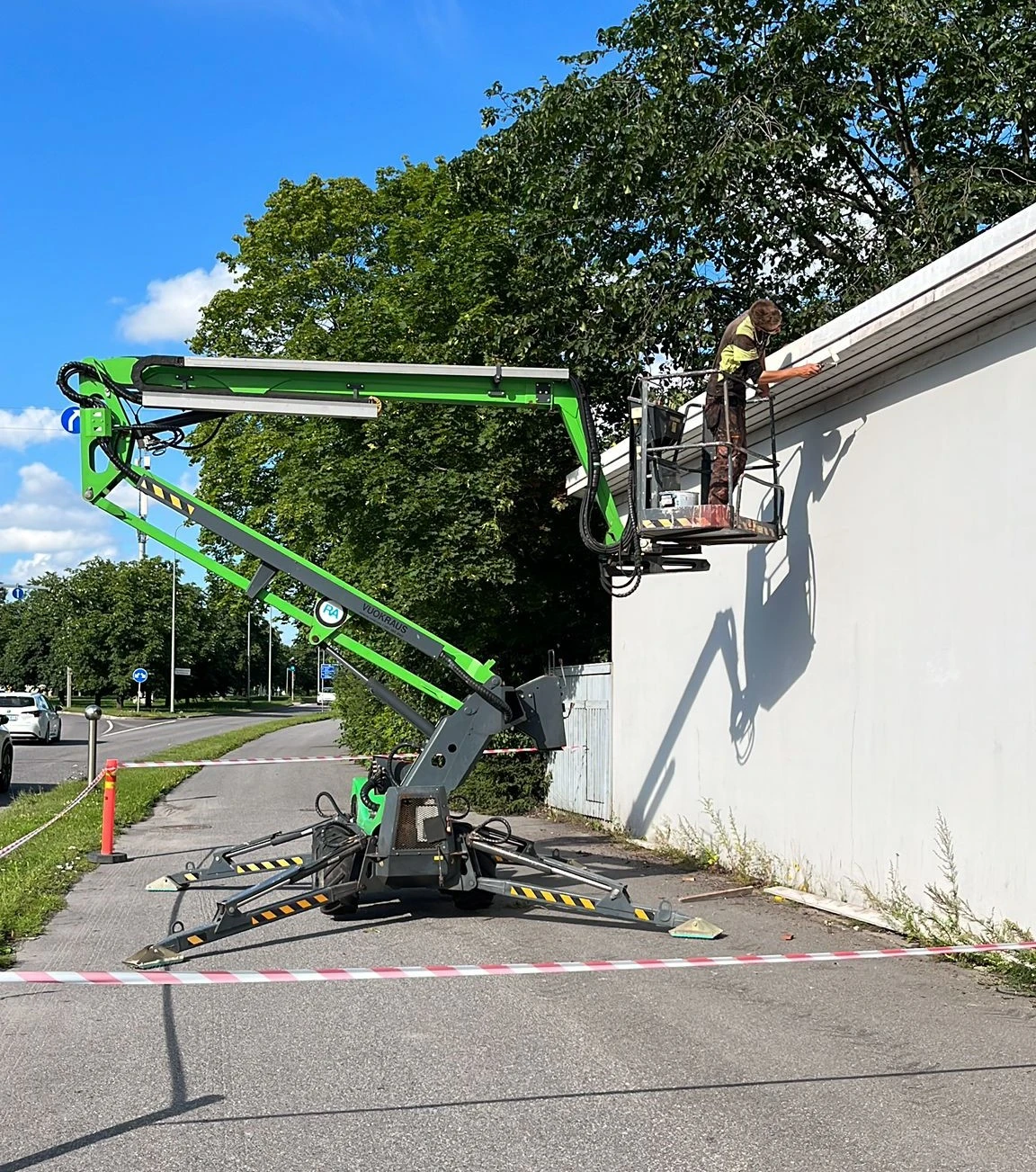 Otsalautojen maalaus