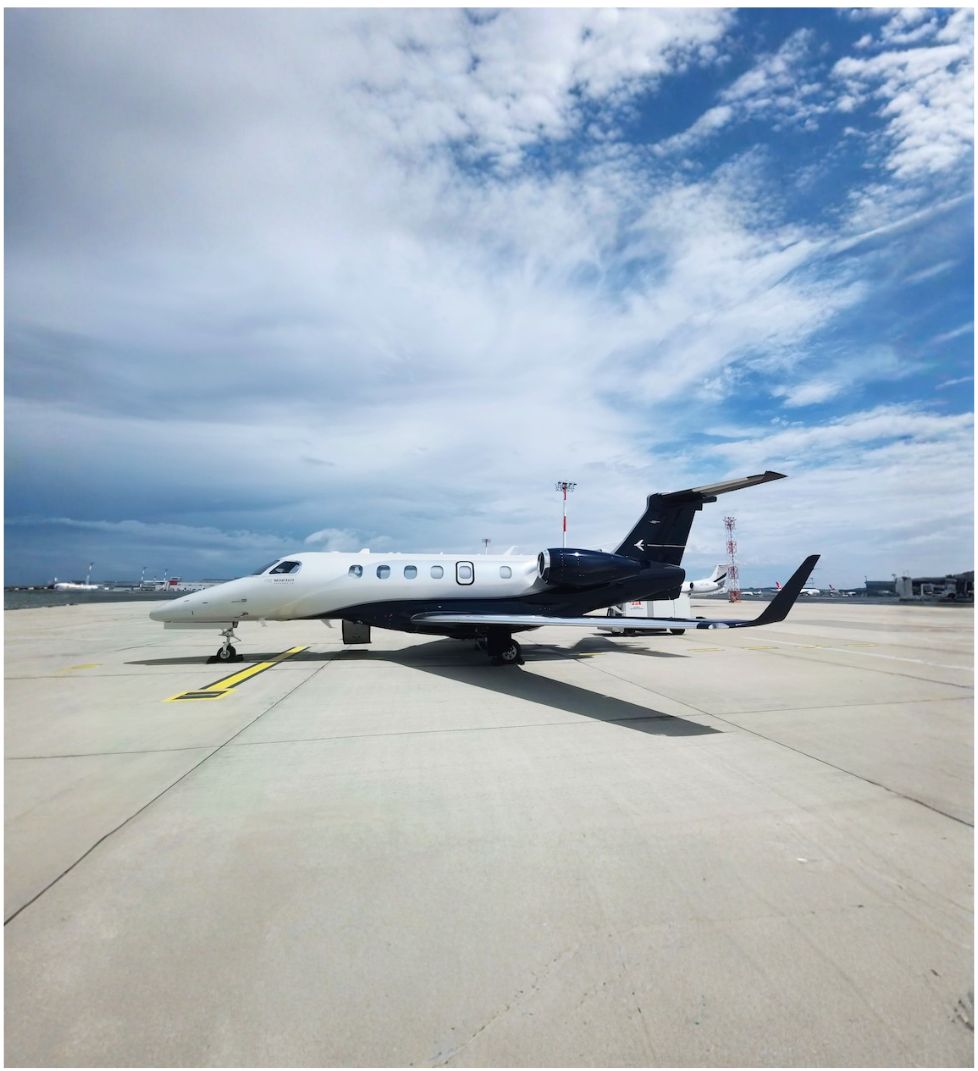 Embraer Phenom 300 | Jetrock