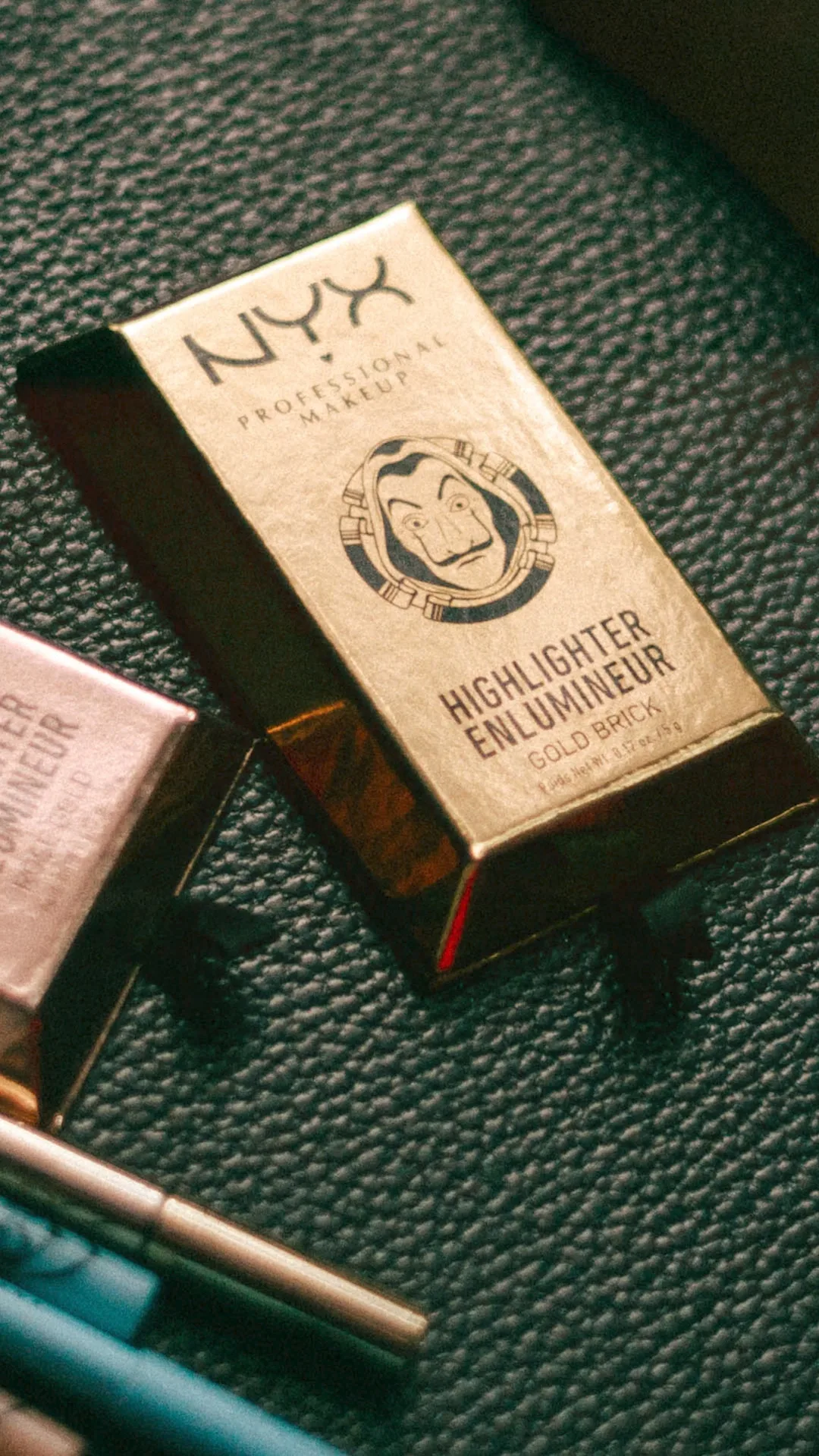Netflix Haus des Geldes × NYX, Still