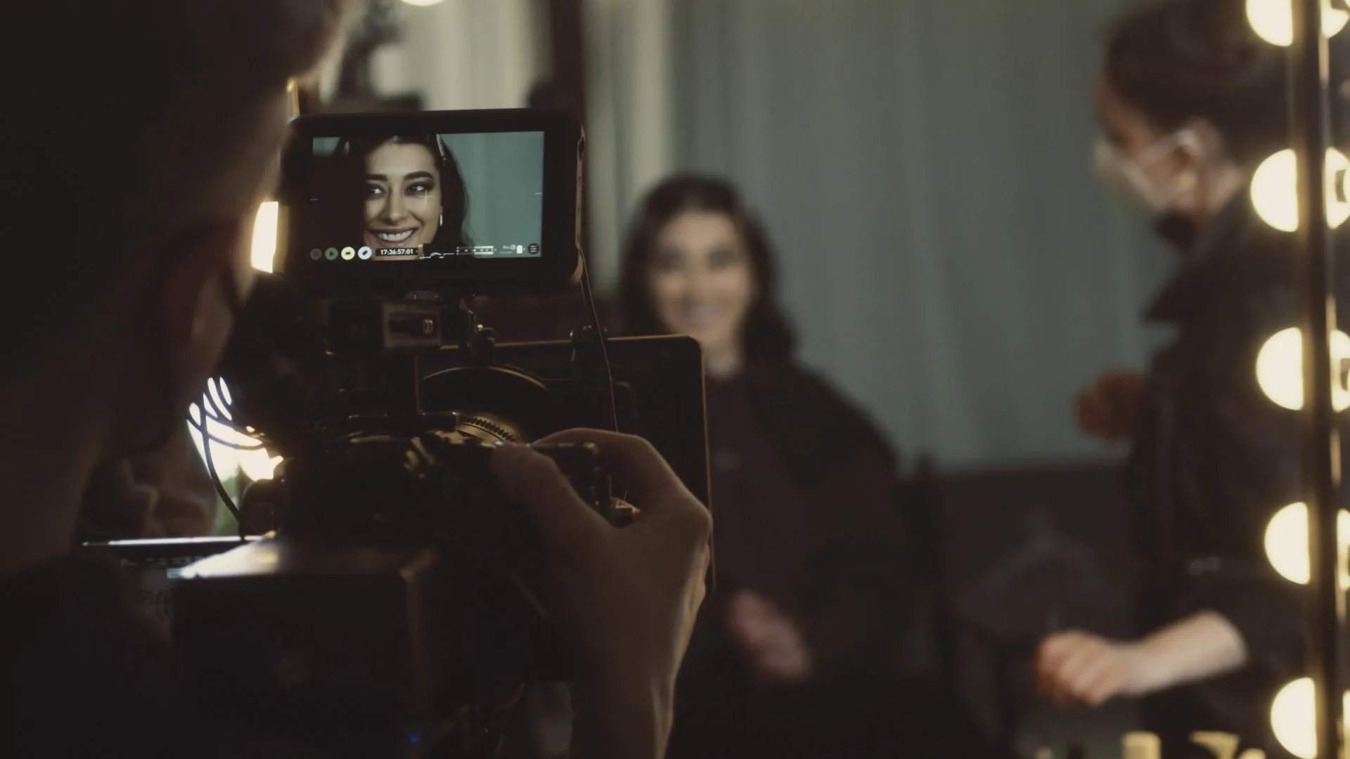 Elif Kampagnenkickoff × NYX, Still