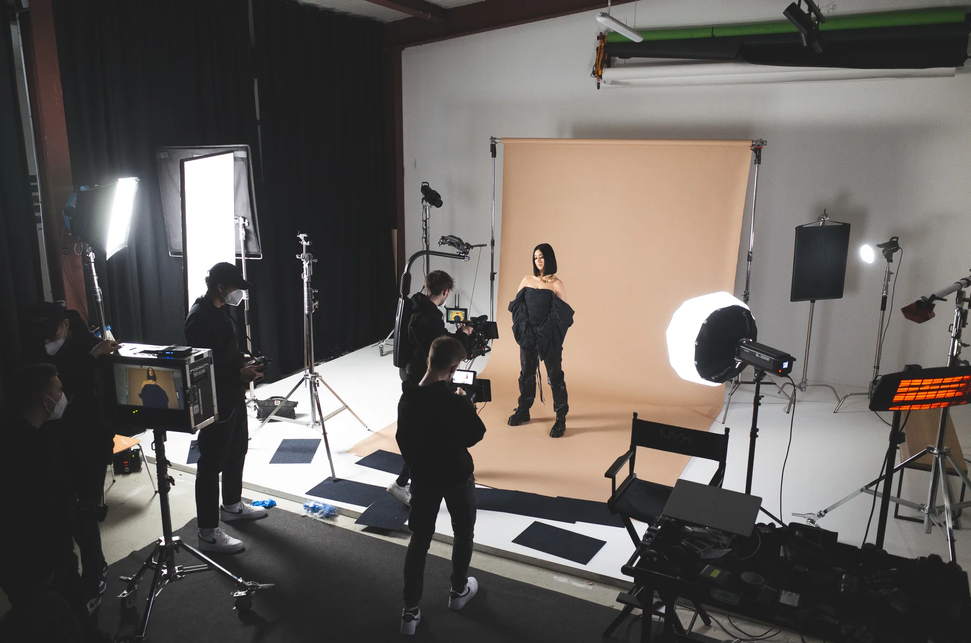 Elif Kampagnenkickoff × NYX, Behind the Scenes