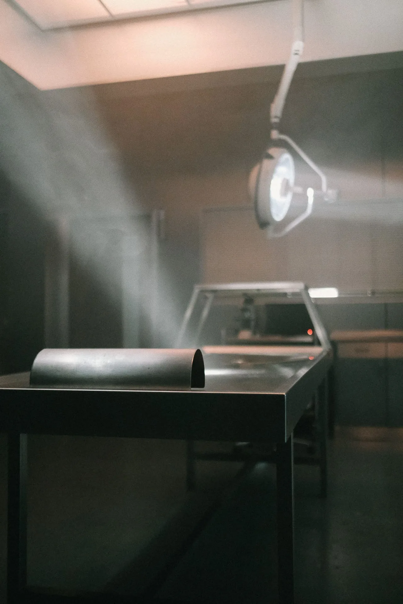 Lahos - Bomb, Behind the Scenes