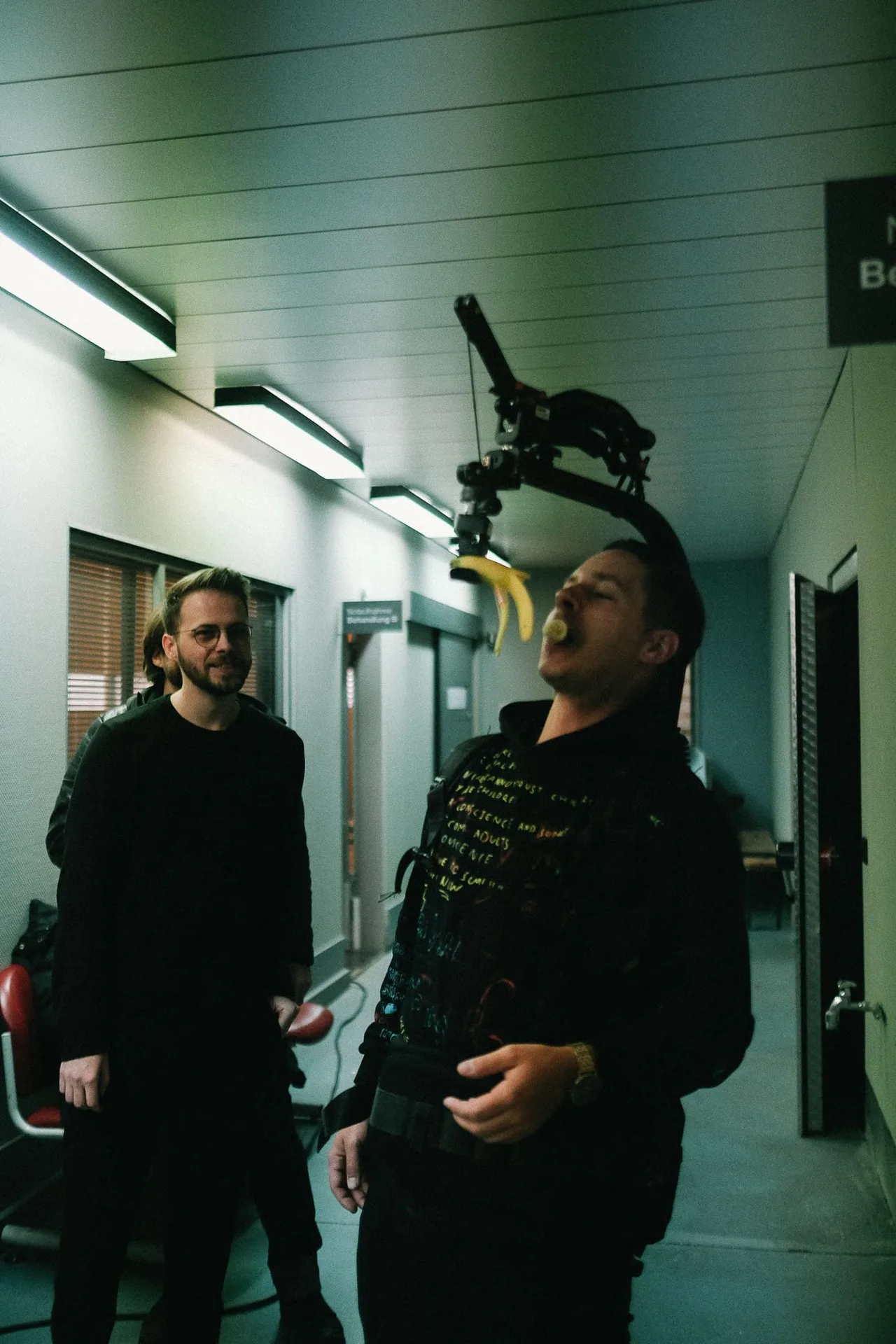 Lahos - Bomb, Behind the Scenes