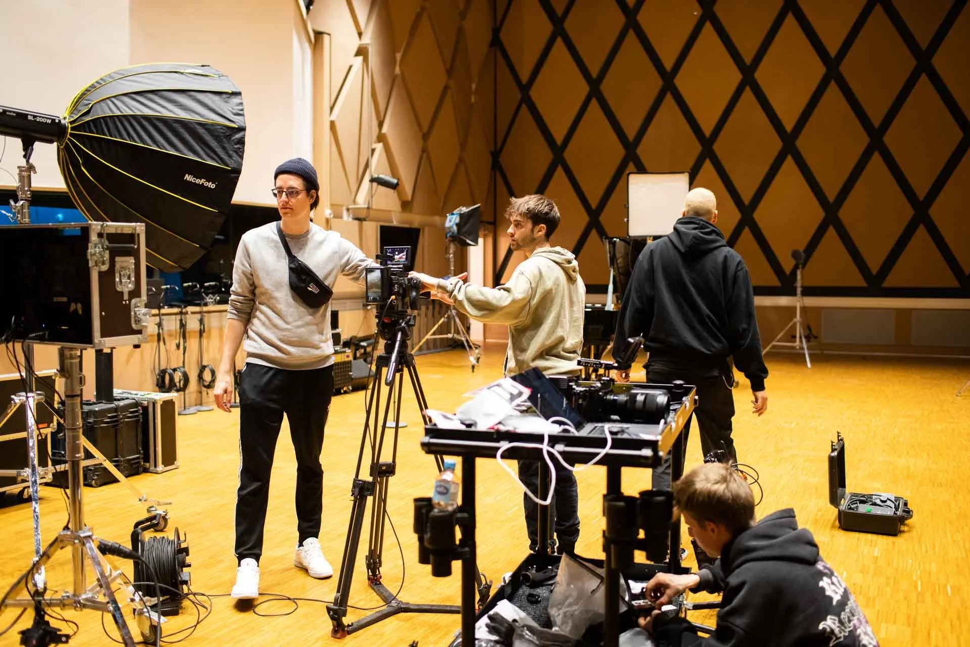 Popcamp Sessions, Behind the Scenes