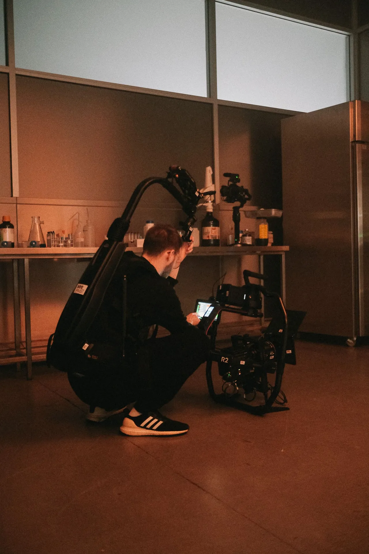 Lahos - Bomb, Behind the Scenes