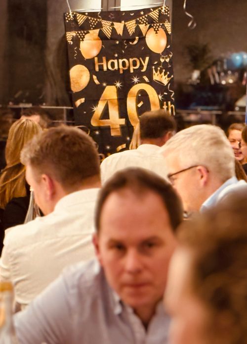 Jubiläumsfeier im Perlage Winebar