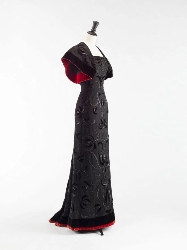 r/fashionhistory - Balenciaga, Bolero y vestido tubo, 1947-1948